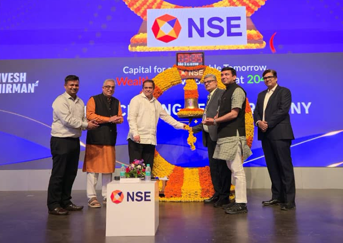 Esteemed dignitaries ring the NSE India Bell  